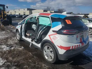 2023 Chevrolet Bolt EV 1LT with VIN 1G1FW6S00P4102919, listed as a Copart auction lot 44254565 with 0 mi miles and Salvage Title. Bid and sale history available at carsss.com. Image 2.