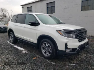 2022 Honda Passport TrailSport z VIN 5FNYF8H67NB017914, wystawiony jako Copart lot #43468345 z przebiegiem 35 560 mil mil oraz Szkoda całkowita • Salvage title. Historia ofert i sprzedaży dostępna na DreamBid. Obrazek 4.