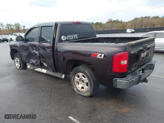 2008 Chevrolet Silverado 1500 LT w/1LT with VIN 2GCEK13J581272649, listed as a IAAI auction lot 41045998 with 198,008 mi miles. Bid and sale history available at carsss.com. Image 3.