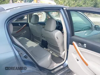 2005 Infiniti G35 z VIN JNKCV51EX5M213316, wystawiony jako IAAI lot #42409682 z przebiegiem 136 373 mil mil oraz . Historia ofert i sprzedaży dostępna na DreamBid. Obrazek 8.