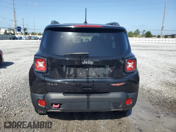 2020 Jeep Renegade Trailhawk z VIN ZACNJBC18LPM03643, wystawiony jako Copart lot #52447165 z przebiegiem 61 523 mil mil oraz Nie do naprawy • Non repairable. Historia ofert i sprzedaży dostępna na DreamBid. Obrazek 6.