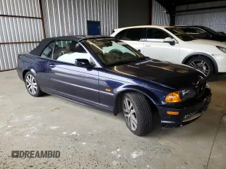 2003 BMW 3 Series 330Ci with VIN WBABS534X3JU96029, listed as a Copart auction lot 81632324 with 120,614 mi miles and Salvage Title. Bid and sale history available at carsss.com. Image 4.