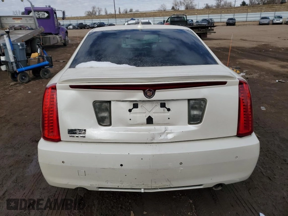2010 Cadillac STS AWD z VIN 1G6DU6EV1A0150801, wystawiony jako Copart lot #42761515 z przebiegiem 154 865 mil mil oraz Szkoda całkowita • Salvage title. Historia ofert i sprzedaży dostępna na DreamBid. Obrazek 6.