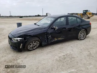 2018 BMW 3 Series 320i with VIN WBA8E1G53JNU93251, listed as a Copart auction lot 44211855 with 51,692 mi miles and Salvage Title. Bid and sale history available at carsss.com. Image 1.