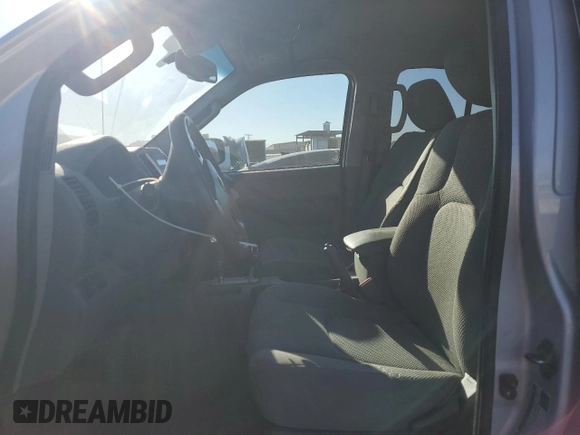 2012 Nissan Frontier SV z VIN 1N6AD0ER2CC480798, wystawiony jako Copart lot #84199014 z przebiegiem 216 246 mil mil oraz Szkoda całkowita • Salvage title. Historia ofert i sprzedaży dostępna na DreamBid. Obrazek 7.