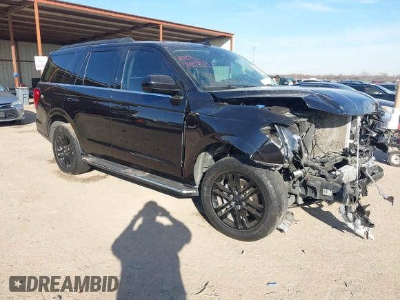 2023 Ford Expedition XLT with VIN 1FMJU1H86PEA63119, listed as a IAAI auction lot 41329207 with 1 mi miles. Bid and sale history available at carsss.com. Image 1.