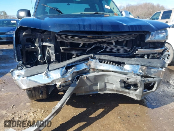 2005 Chevrolet Silverado 1500 Z71 with VIN 1GCEK19Z55Z159638, listed as a IAAI auction lot 41601440 with 158,860 mi miles. Bid and sale history available at carsss.com. Image 6.