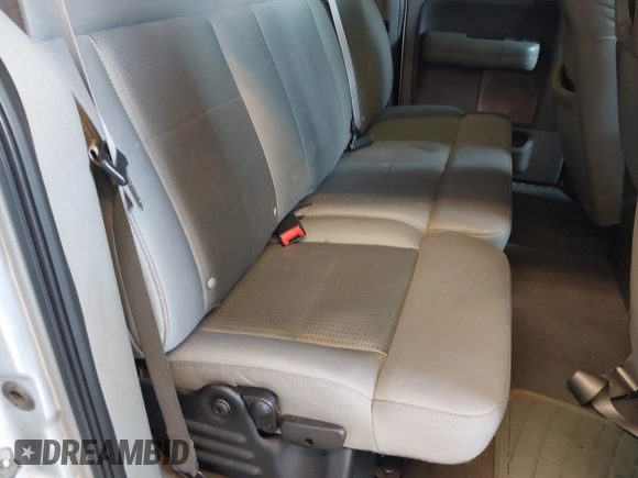 2007 Ford F-150 XLT with VIN 1FTPX14537FA60478, listed as a IAAI auction lot 42483817 with 100,510 mi miles and . Bid and sale history available at DreamBid. Image 8.