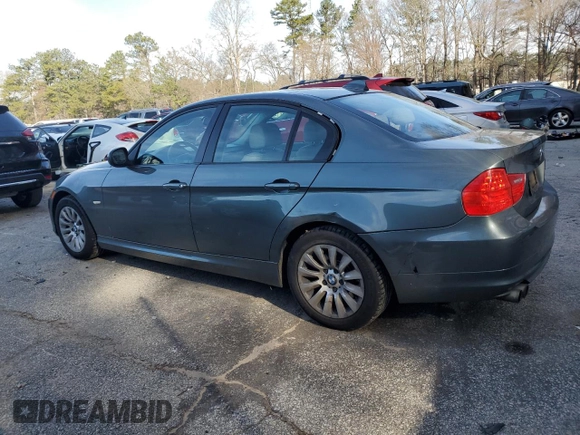 2009 BMW 3 Series 328i with VIN WBAPH775X9NM45098, listed as a Copart auction lot 48350245 with 238,013 mi miles and Salvage Title. Bid and sale history available at carsss.com. Image 2.