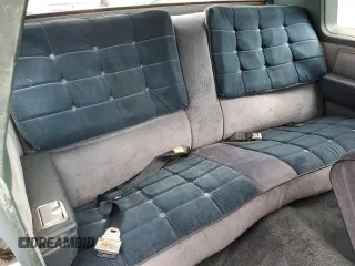 1985 Oldsmobile 88 z VIN 1G3BY37Y7FY316231, wystawiony jako Copart lot #43851075 z przebiegiem 82 641 mil mil oraz Czysty tytuł • Clean title. Historia ofert i sprzedaży dostępna na DreamBid. Obrazek 10.