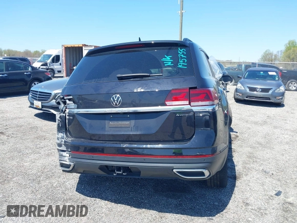2023 Volkswagen Atlas SE с VIN 1V2KR2CA3PC522546, выставлен на аукционе IAAI как лот 42065884 с пробегом 31 076 миль миль и . История ставок и продаж доступна на DreamBid. Изображение 16.