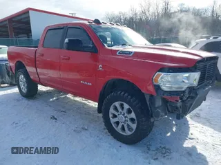 2022 Ram 2500 Lone Star z VIN 3C6UR5DLXNG391497, wystawiony jako IAAI lot #41579929 z przebiegiem 26 373 mil mil oraz . Historia ofert i sprzedaży dostępna na DreamBid. Obrazek 1.