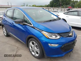 2017 Chevrolet Bolt EV LT z VIN 1G1FW6S09H4177071, wystawiony jako IAAI lot #42163824 z przebiegiem 65 327 mil mil oraz . Historia ofert i sprzedaży dostępna na DreamBid. Obrazek 1.