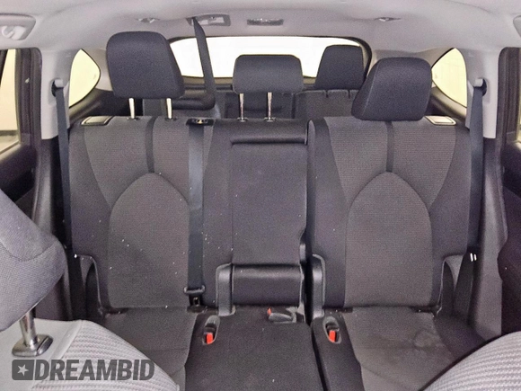 2020 Toyota Highlander LE with VIN 5TDZZRAH1LS019728, listed as a Copart auction lot 58763605 with 111,077 mi miles and Clean title. Bid and sale history available at DreamBid. Image 10.