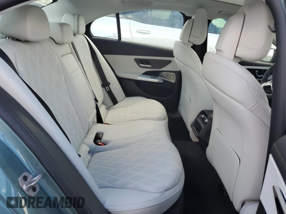 2024 Mercedes-Benz E-Class E 350 with VIN W1KLF4HB0RA026393, listed as a Copart auction lot 74726784 with 762 mi miles and Non Repairable. Bid and sale history available at carsss.com. Image 10.