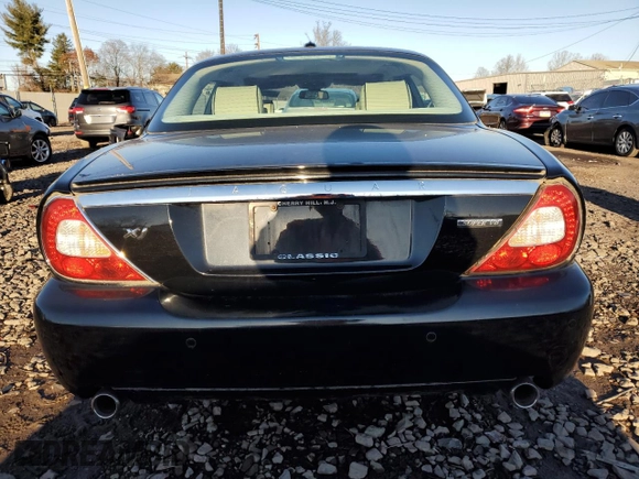 2009 Jaguar XJ VDP with VIN SAJWA82C19TH30903, listed as a Copart auction lot 84324914 with 92,312 mi miles and Clean Title. Bid and sale history available at carsss.com. Image 6.