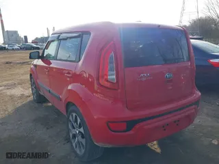 2013 Kia Soul + with VIN KNDJT2A67D7616379, listed as a IAAI auction lot 41499581 with 90,276 mi miles. Bid and sale history available at carsss.com. Image 3.