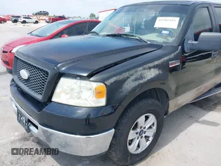 2006 Ford F-150 XLT с VIN 1FTRW12W66FB02521, выставлен на аукционе IAAI как лот 42381952 с пробегом Не указан миль и . История ставок и продаж доступна на DreamBid. Изображение 18.
