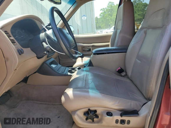 1999 Ford Explorer XLT with VIN 1FMZU32E7XZA41913, listed as a Copart auction lot 50699425 with 210,163 mi miles and Clean title. Bid and sale history available at DreamBid. Image 7.