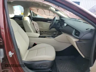 2019 Buick Regal Essence with VIN W04GP6SX1K1076292, listed as a Copart auction lot 86063524 with 16,396 mi miles and Salvage title. Bid and sale history available at DreamBid. Image 7.