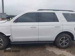2020 Ford Expedition XLT с VIN 1FMJU1JT0LEA95282, выставлен на аукционе IAAI как лот 42021691 с пробегом 60 163 миль миль и . История ставок и продаж доступна на DreamBid. Изображение 14.