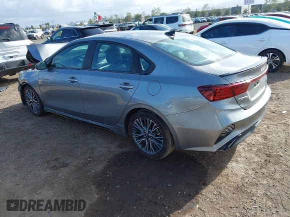 2022 Kia Forte GT-Line with VIN 3KPF54AD6NE456507, listed as a IAAI auction lot 41940234 with 26,156 mi miles. Bid and sale history available at carsss.com. Image 3.