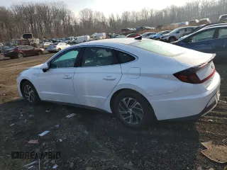 2022 Hyundai Sonata Hybrid Blue with VIN KMHL24JJ6NA038075, listed as a Copart auction lot 86446664 with 18,836 mi miles and Salvage Title. Bid and sale history available at carsss.com. Image 2.