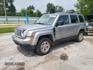 2015 Jeep Patriot Sport with VIN 1C4NJRBB0FD381629, listed as a Copart auction lot 59335355 with 135,347 mi miles and Salvage title. Bid and sale history available at DreamBid. Image 1.