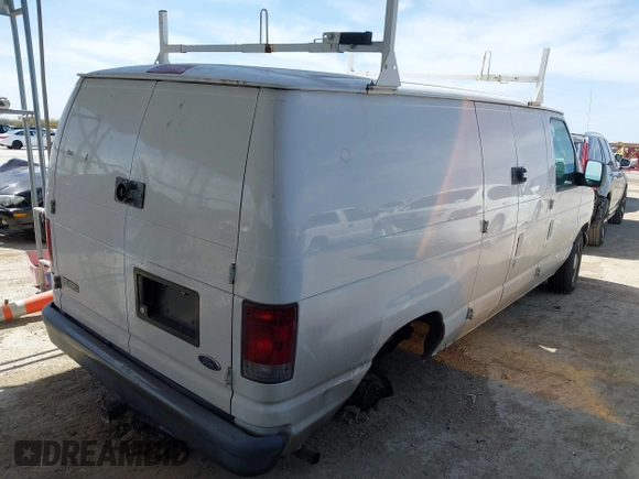 2004 Ford Econoline Cargo with VIN 1FTRE14W44HA29084, listed as a IAAI auction lot 41793350 with 123,429 mi miles. Bid and sale history available at carsss.com. Image 4.