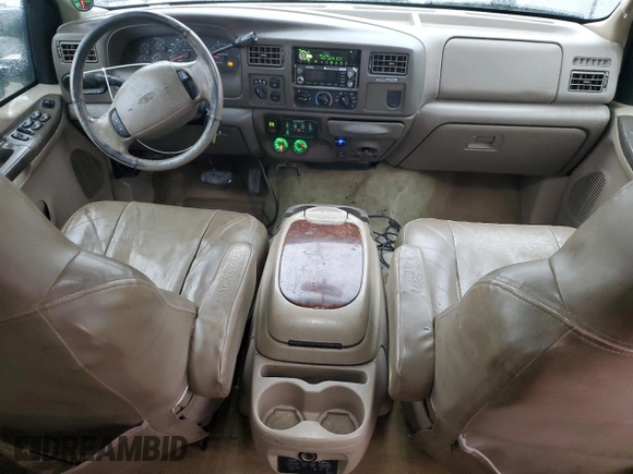 2001 Ford Excursion Limited с VIN 1FMSU43F91EA90446, выставлен на аукционе Copart как лот 86746264 с пробегом 247 849 миль миль и Списание • Salvage title. История ставок и продаж доступна на DreamBid. Изображение 8.