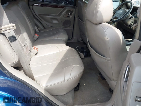 2001 Jeep Grand Cherokee Limited with VIN 1J4GX58S01C657436, listed as a IAAI auction lot 42102133 with 194,897 mi miles and . Bid and sale history available at DreamBid. Image 8.