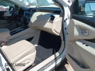 2019 Nissan Murano S with VIN 5N1AZ2MJ2KN133403, listed as a IAAI auction lot 41995731 with 61,512 mi miles and . Bid and sale history available at DreamBid. Image 5.