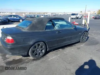 2002 BMW 3 Series 325Ci with VIN WBABS33492PG86133, listed as a IAAI auction lot 41388226 with 174,359 mi miles and . Bid and sale history available at DreamBid. Image 4.