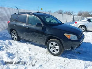 2006 Toyota RAV4 with VIN JTMZD33V065016103, listed as a IAAI auction lot 41619545 with 198,590 mi miles. Bid and sale history available at carsss.com. Image 1.