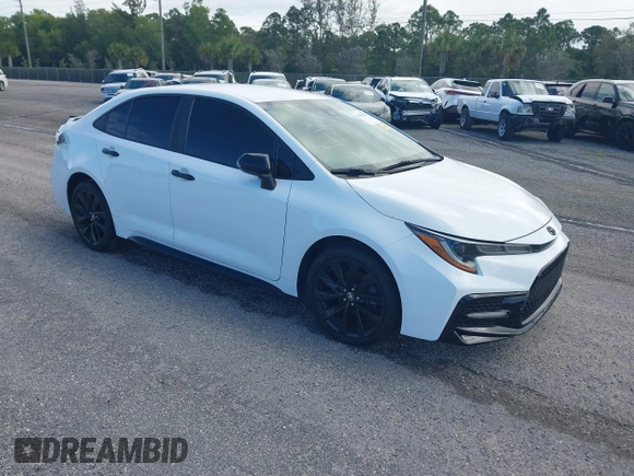 2021 Toyota Corolla SE with VIN 5YFS4MCE9MP075707, listed as a IAAI auction lot 41409994 with 39,544 mi miles. Bid and sale history available at carsss.com. Image 1.