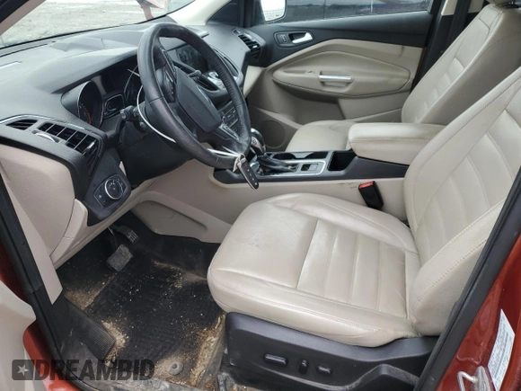 2019 Ford Escape Titanium with VIN 1FMCU9J96KUC45752, listed as a Copart auction lot 55819195 with 51,748 mi miles and Salvage title. Bid and sale history available at DreamBid. Image 7.