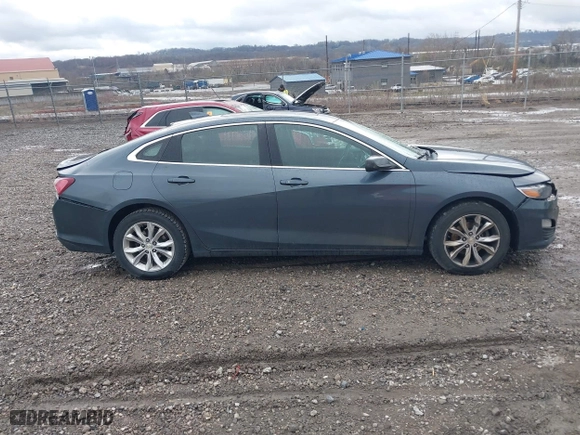 2019 Chevrolet Malibu LT with VIN 1G1ZD5ST4KF143378, listed as a IAAI auction lot 41805693 with 101,130 mi miles. Bid and sale history available at carsss.com. Image 13.