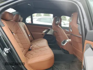 2024 BMW 7 Series 760i xDrive z VIN WBA33EJ08RCR11878, wystawiony jako Copart lot #78952474 z przebiegiem 280 mil mil oraz Szkoda całkowita • Salvage title. Historia ofert i sprzedaży dostępna na DreamBid. Obrazek 10.