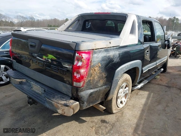 2003 Chevrolet Avalanche with VIN 3GNEK13T33G320268, listed as a IAAI auction lot 41718337 with 247,360 mi miles. Bid and sale history available at carsss.com. Image 4.
