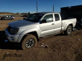 2008 Toyota Tacoma z VIN 5TEUX42NX8Z536074, wystawiony jako Copart lot #88487975 z przebiegiem 183 531 mil mil oraz Szkoda całkowita • Salvage title. Historia ofert i sprzedaży dostępna na DreamBid. Obrazek 1.