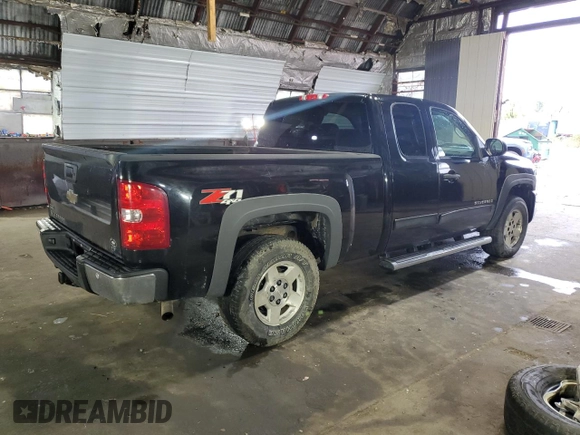 2011 Chevrolet Silverado 1500 LT with VIN 1GCRKSE32BZ449713, listed as a Copart auction lot 55201895 with 163,450 mi miles and Salvage Title. Bid and sale history available at DreamBid. Image 3.