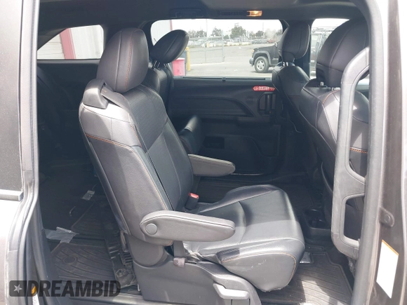 2022 Toyota Sienna XSE z VIN 5TDDSKFC6NS057817, wystawiony jako IAAI lot #42258341 z przebiegiem 196 985 mil mil oraz . Historia ofert i sprzedaży dostępna na DreamBid. Obrazek 8.