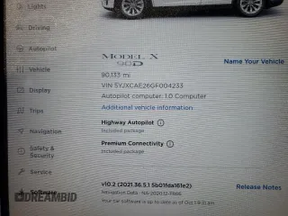 2016 Tesla Model X 70D z VIN 5YJXCAE26GF004233, wystawiony jako Copart lot #58378805 z przebiegiem 90 133 mil mil oraz Szkoda całkowita • Salvage title. Historia ofert i sprzedaży dostępna na DreamBid. Obrazek 9.