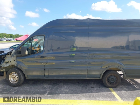 2021 Ford Transit Cargo with VIN 1FTBR3X89MKA54791, listed as a IAAI auction lot 42515449 with 57,847 mi miles and . Bid and sale history available at DreamBid. Image 6.