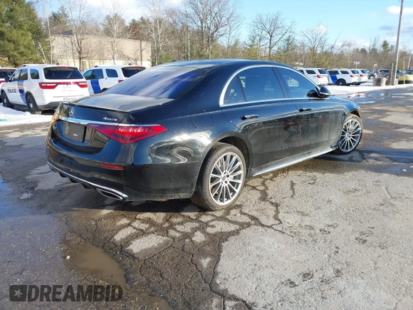 2023 Mercedes-Benz S-Class S 580 with VIN W1K6G7GB4PA190868, listed as a IAAI auction lot 41492193 with 15,776 mi miles. Bid and sale history available at carsss.com. Image 4.