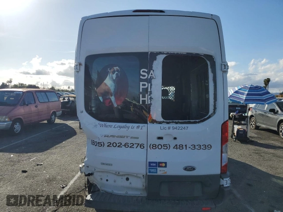 2015 Ford Transit с VIN 1FTYR2XG9FKA54112, выставлен на аукционе Copart как лот 42749945 с пробегом 165 634 миль миль и Списание • Salvage title. История ставок и продаж доступна на DreamBid. Изображение 6.