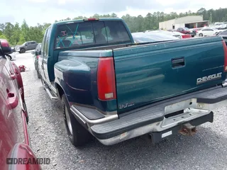 1998 Chevrolet C/K 1500 with VIN 2GCEC19R5W1185289, listed as a IAAI auction lot 42068861 with 202,272 mi miles. Bid and sale history available at carsss.com. Image 3.