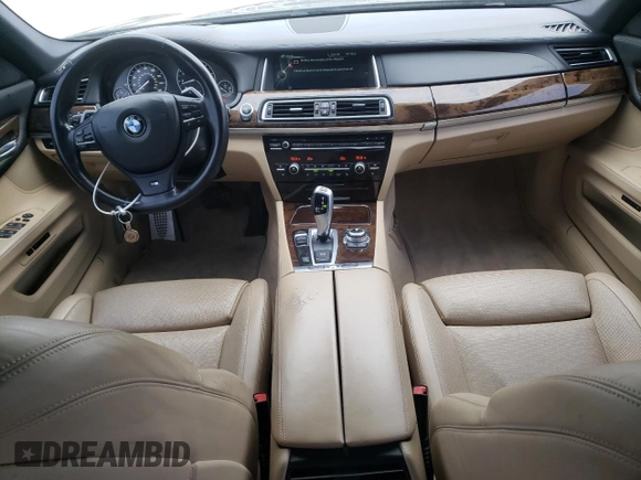 2013 BMW 7 Series 740Li with VIN WBAYE4C52DD136774, listed as a Copart auction lot 44769695 with 199,964 mi miles and Clean title. Bid and sale history available at DreamBid. Image 8.