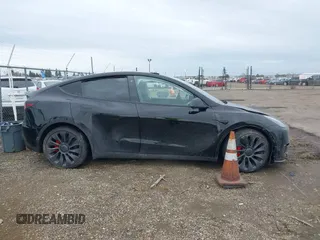2021 Tesla Model Y Performance with VIN 5YJYGDEF9MF273884, listed as a IAAI auction lot 41781944 with Not Provided miles and . Bid and sale history available at DreamBid. Image 13.