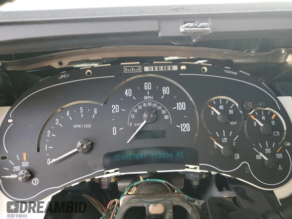 2004 Cadillac Escalade z VIN 1GYEC63T44R235759, wystawiony jako Copart lot #53166755 z przebiegiem 212 034 mil mil oraz Szkody całkowita. Historia ofert i sprzedaży dostępna na DreamBid. Obrazek 9.